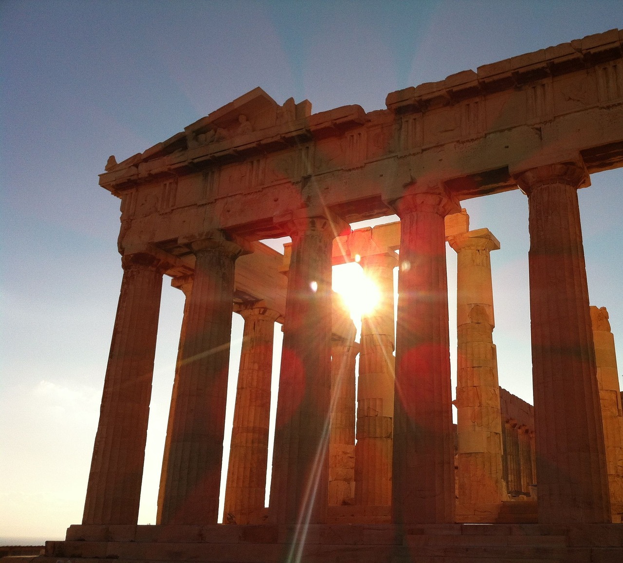 Exploring the Historical Wonders of Athens